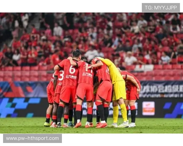 上海海港亚冠客场生死战，柔佛主场优势强劲的对决解码